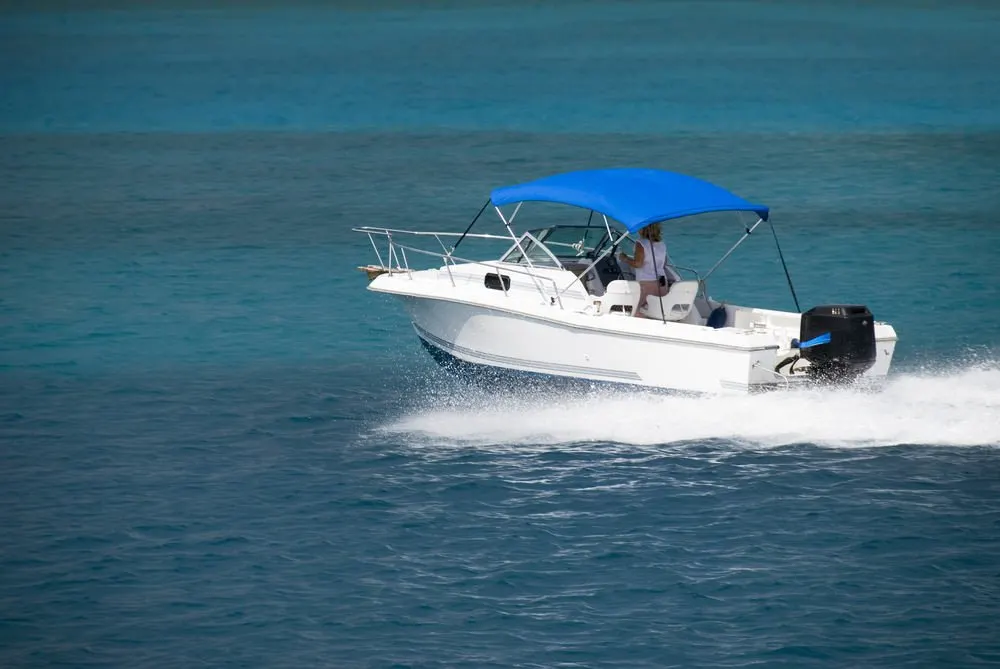 Cuddy cabin boat for fishing