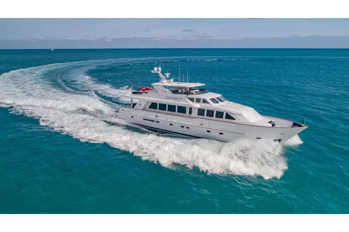 2003 Hargrave Raised Pilothouse 