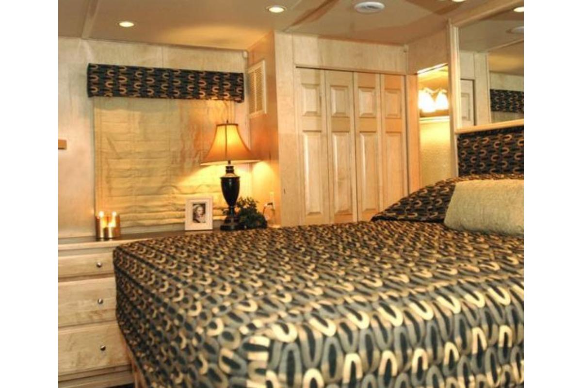 Master suite