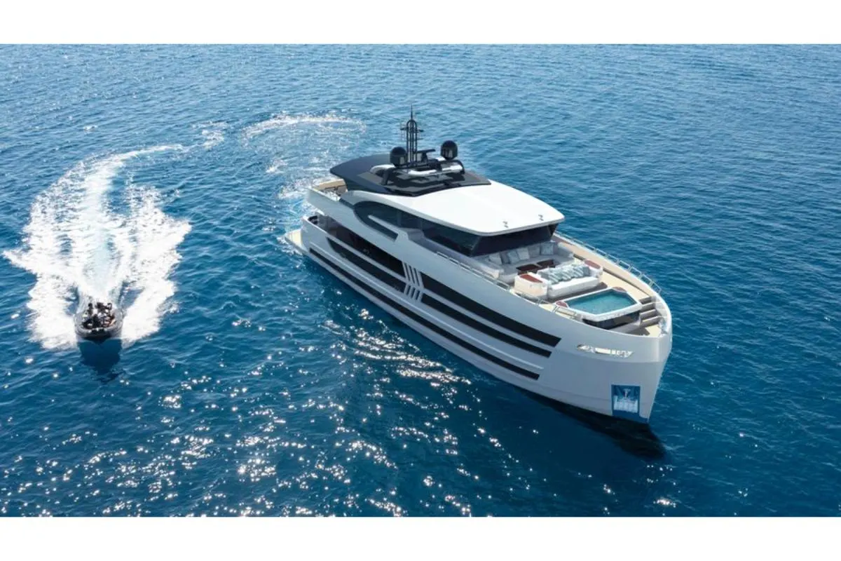 Lazzara UHV 100 (a 100 Ft. Yacht Floor Plan and Design) - BoatBiscuit