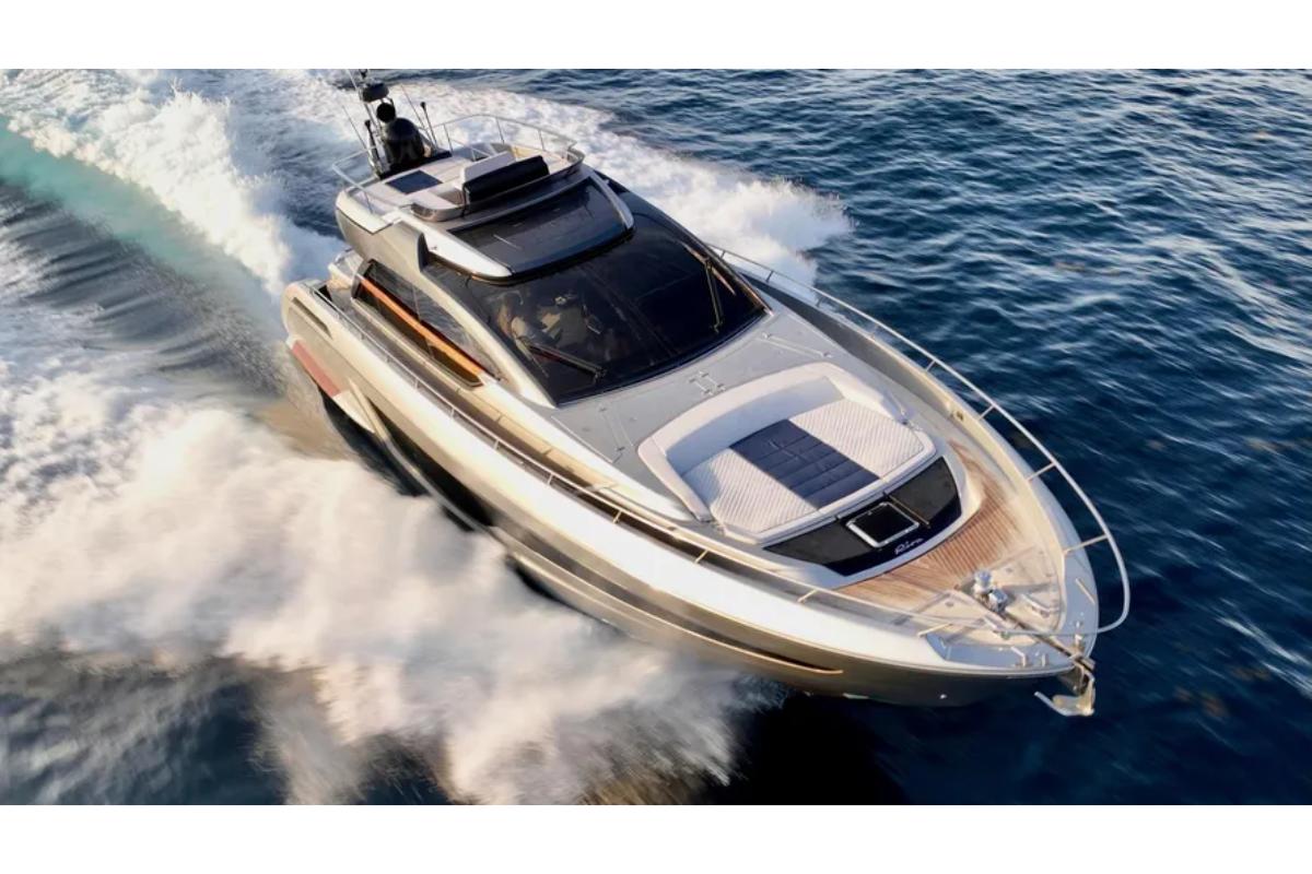 2022 Riva 66' Ribelle 