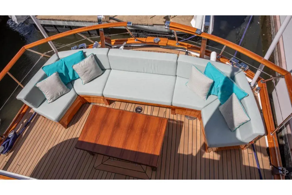 Sun deck