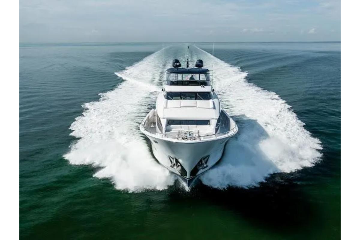 2015 Hatteras 100 Raised Pilothouse