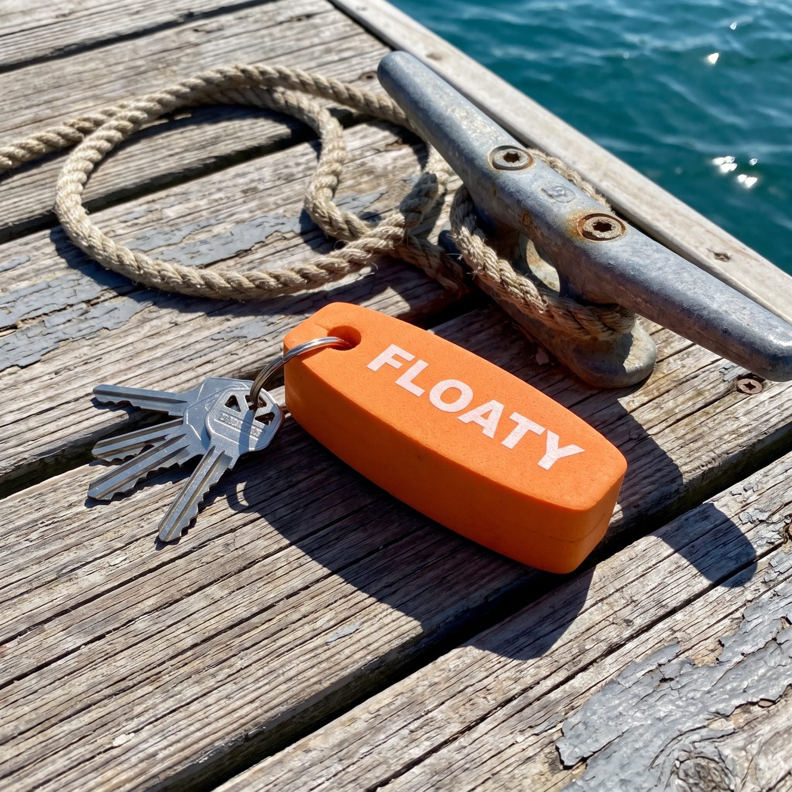 Put Waterfront Keys on a Bright Floating Key Fob